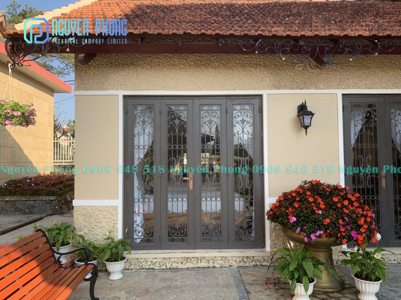CỬA ĐI SẮT CNC – KE TRANG TRÍ TEA RESORT, ĐÀ LẠT cua-di-sat-nghe-thuat-hoa-van-cnc-nguyen-phong-po - Copy.jpg
